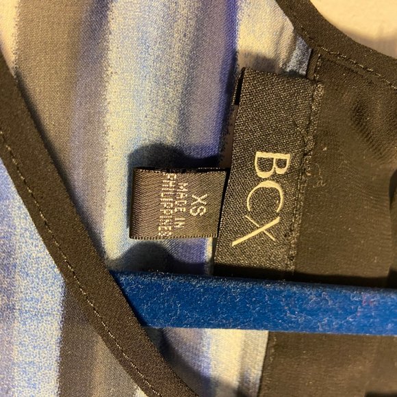 BCX Blue Patterned Blouse - Picture 3 of 3
